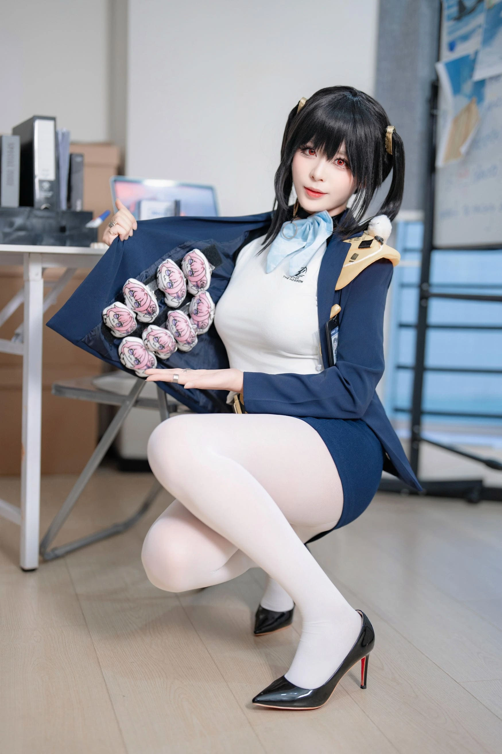 轩萧学姐 - Nikke胜利女神 索拉