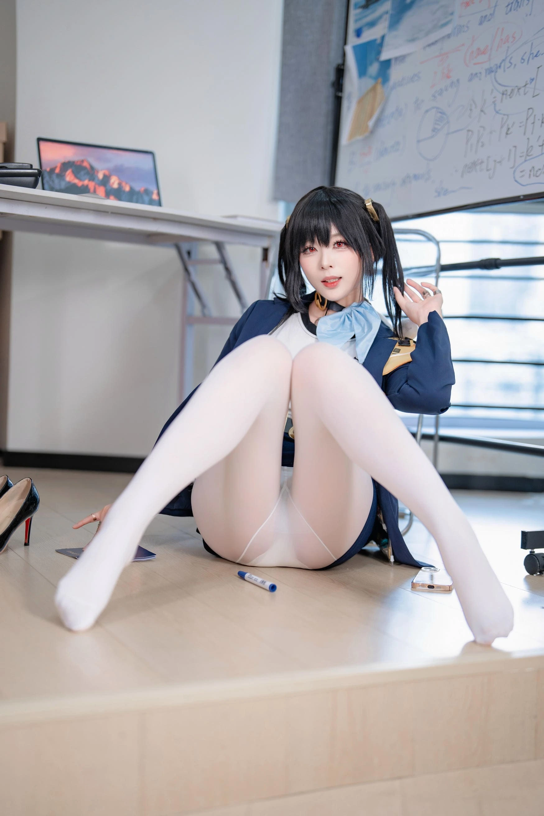 轩萧学姐 - Nikke胜利女神 索拉