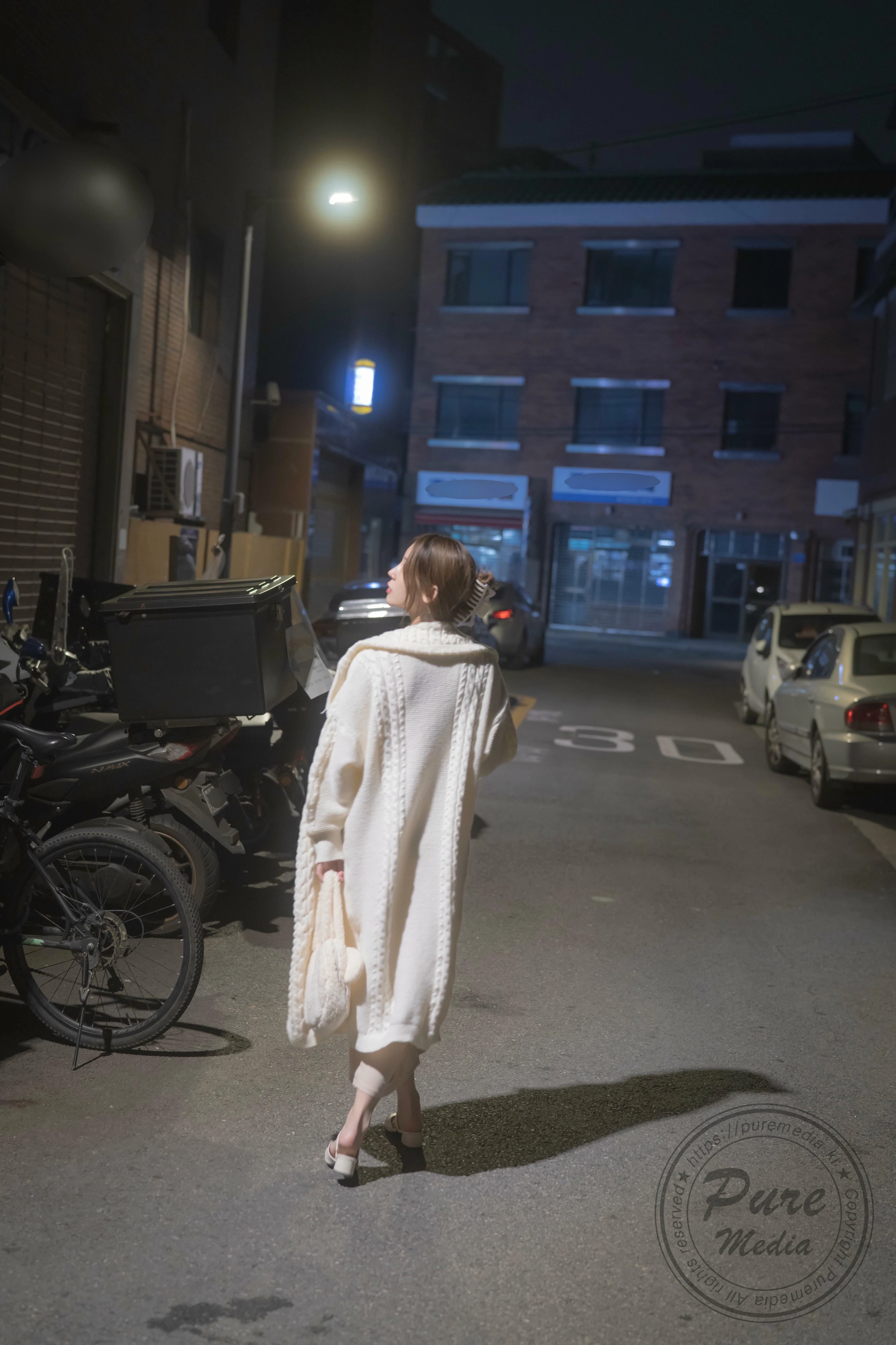 Yeha (예하) - Pure Media  Visit suspicious hospital