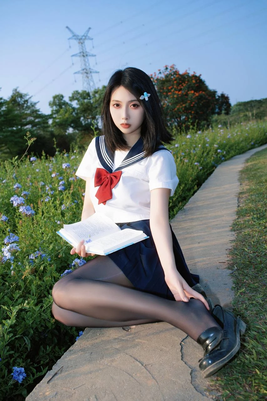 七只红豆 - 红豆蓝花JK