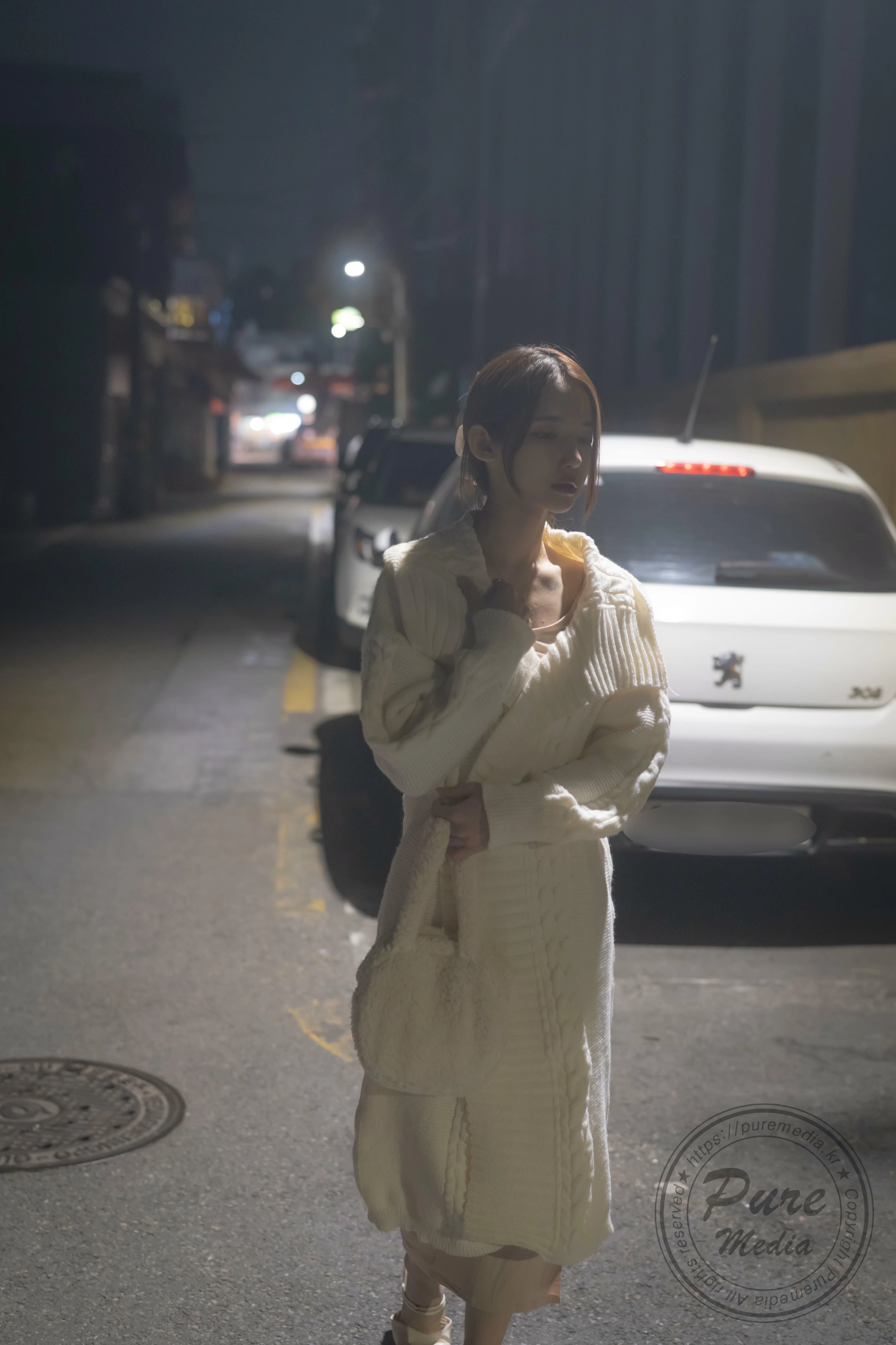 Yeha (예하) - Pure Media  Visit suspicious hospital