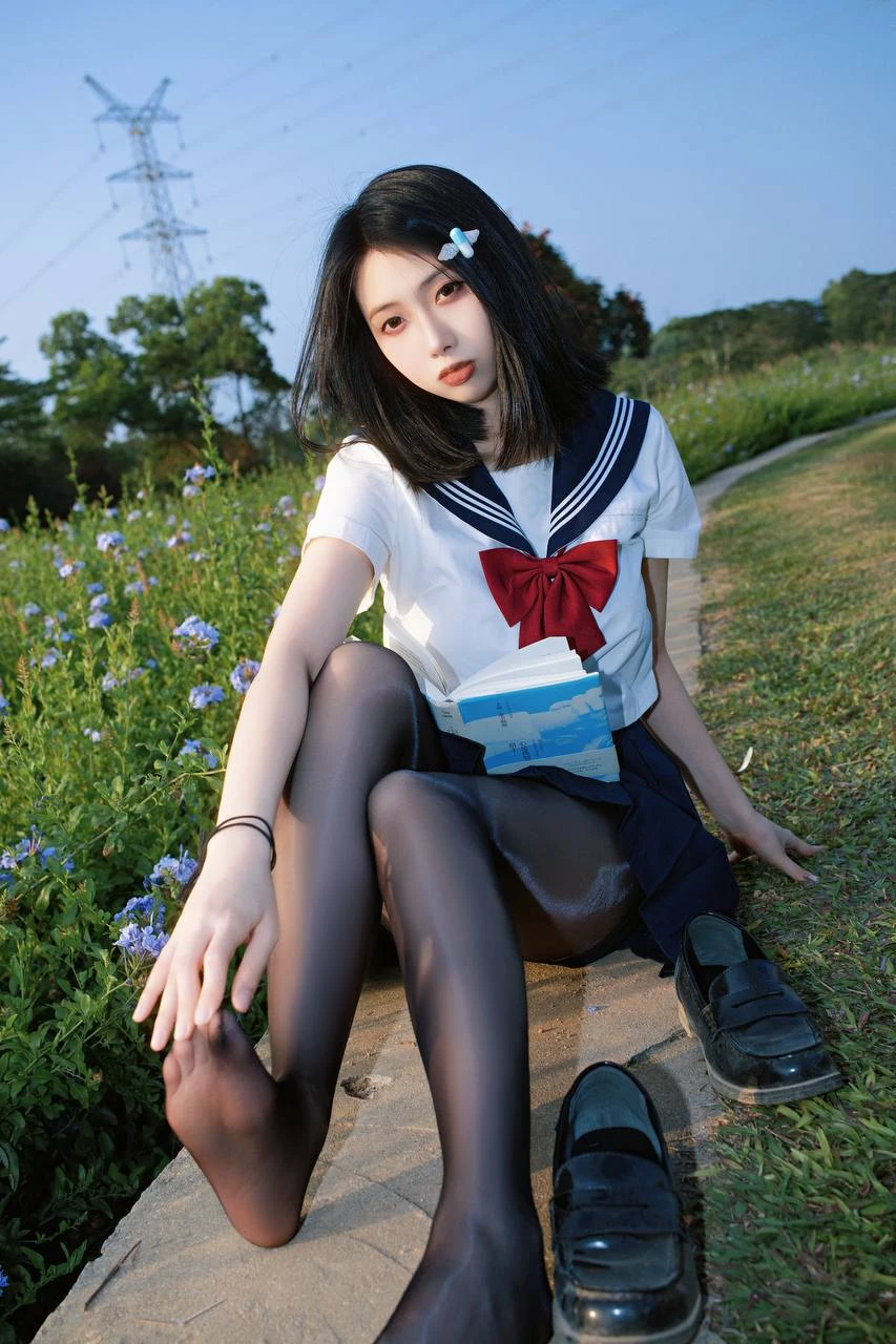 七只红豆 - 红豆蓝花JK