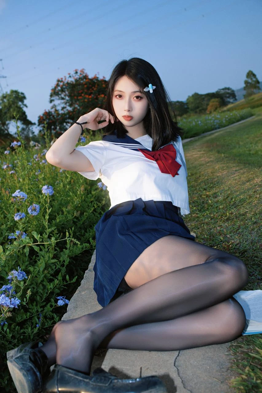 七只红豆 - 红豆蓝花JK