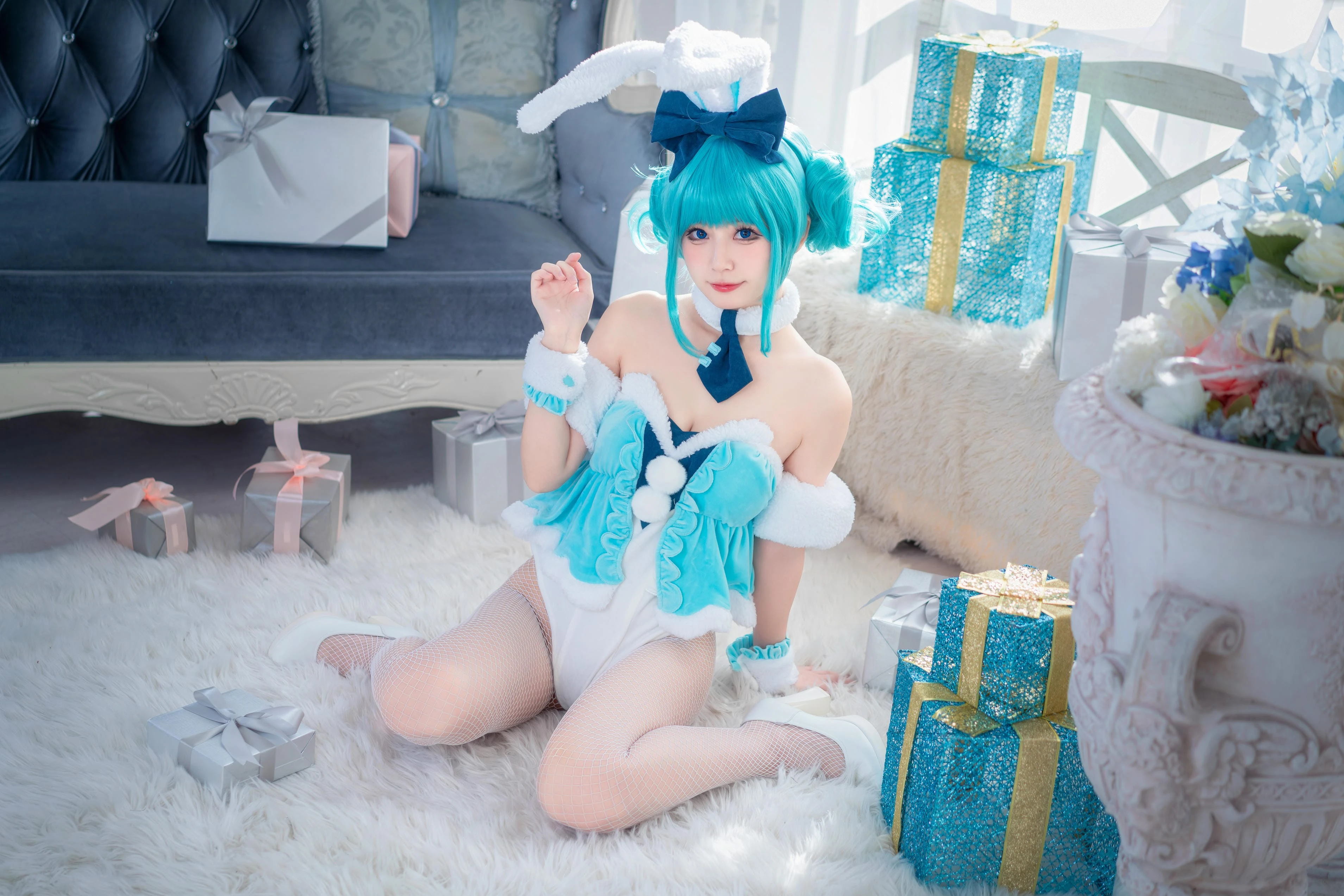 猫大人 - 初音白兔