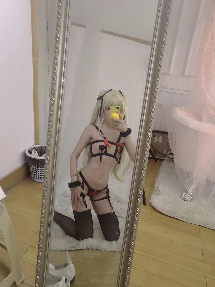 钛合金TiTi - Marie Rose lingerie