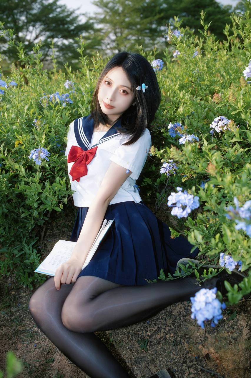 七只红豆 - 红豆蓝花JK