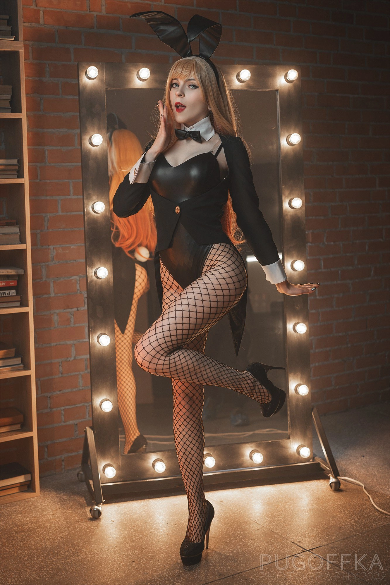 Mukha - Bunny Marin