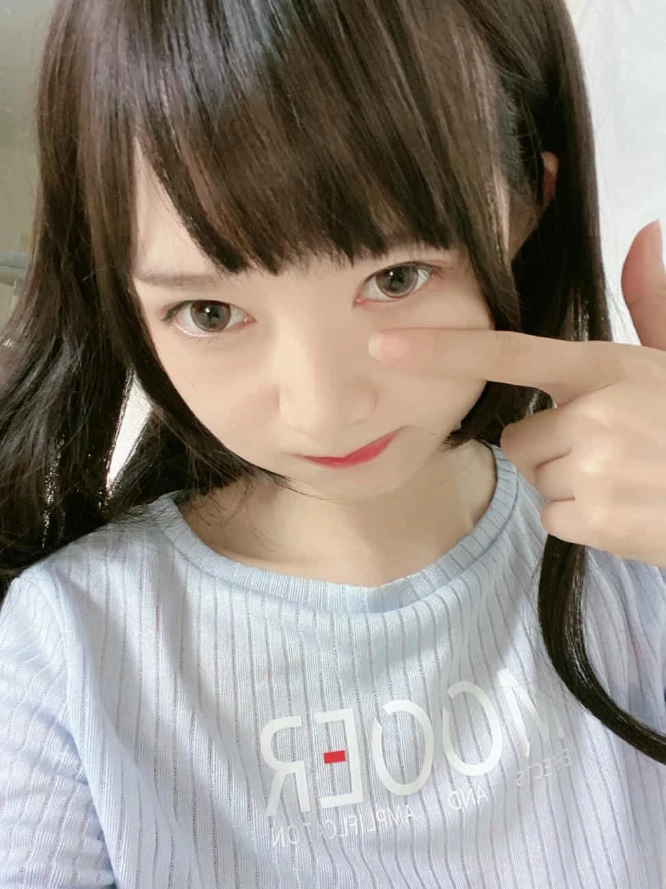 51酱 - 吉他妹妹 自拍