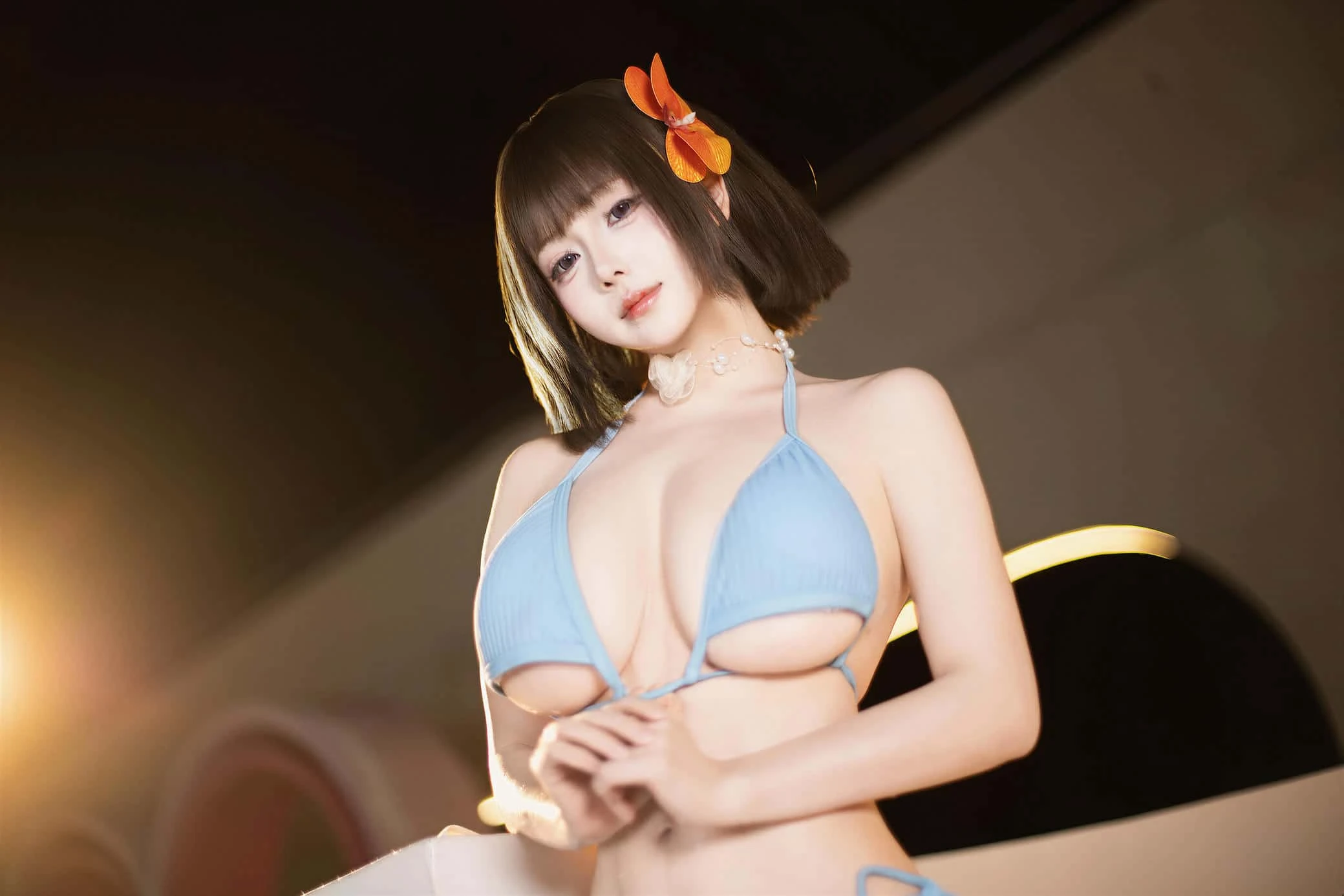 末夜787 - 蓝色泳装