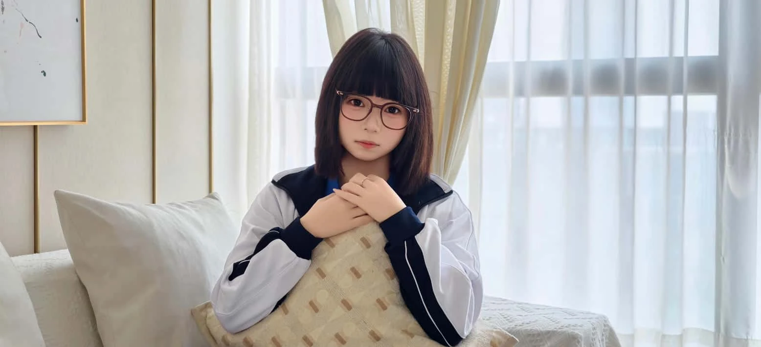 蘑菇头 - 学生服