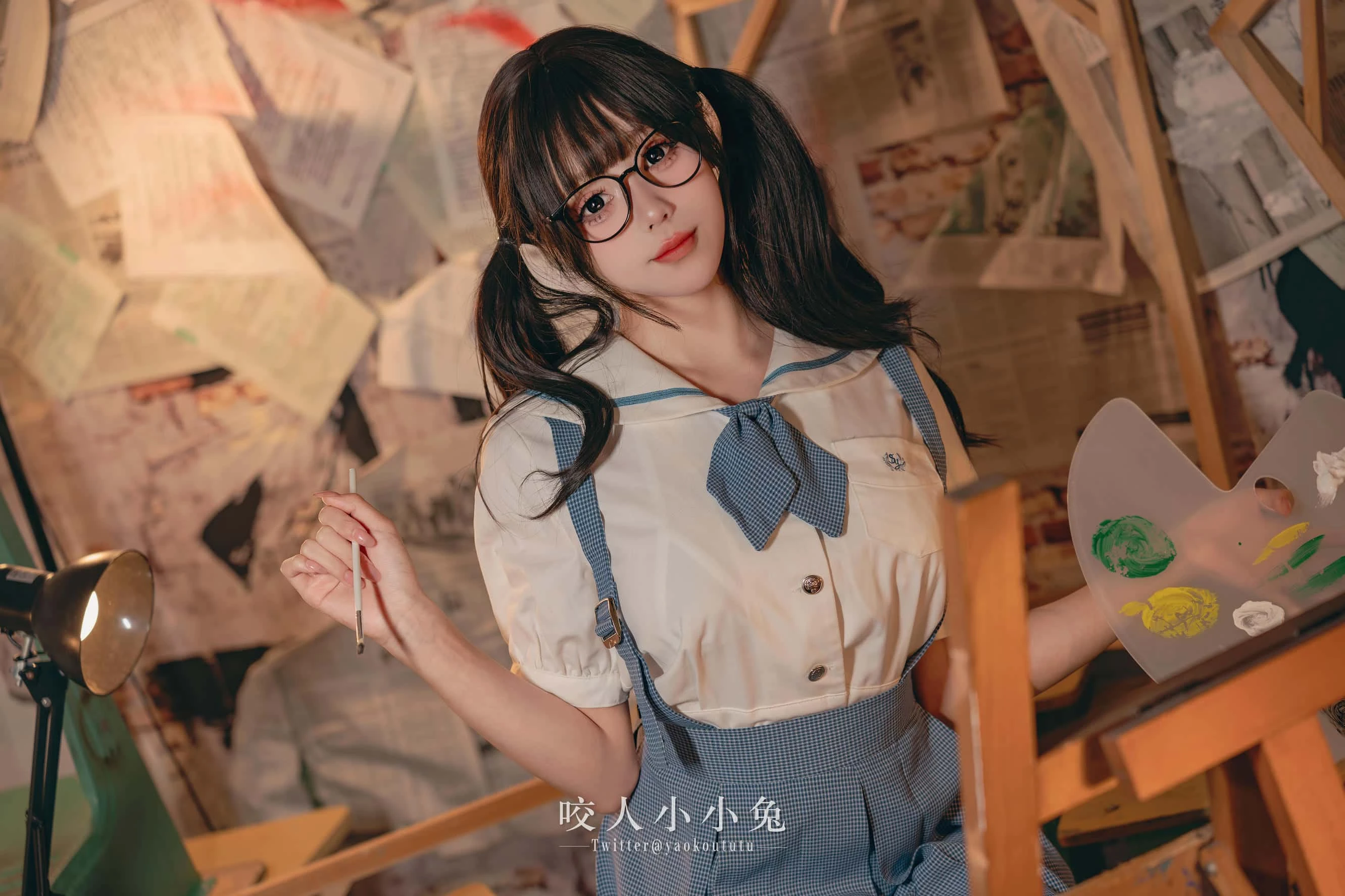 黏黏团子兔  咬人小小兔 - 未成名画作