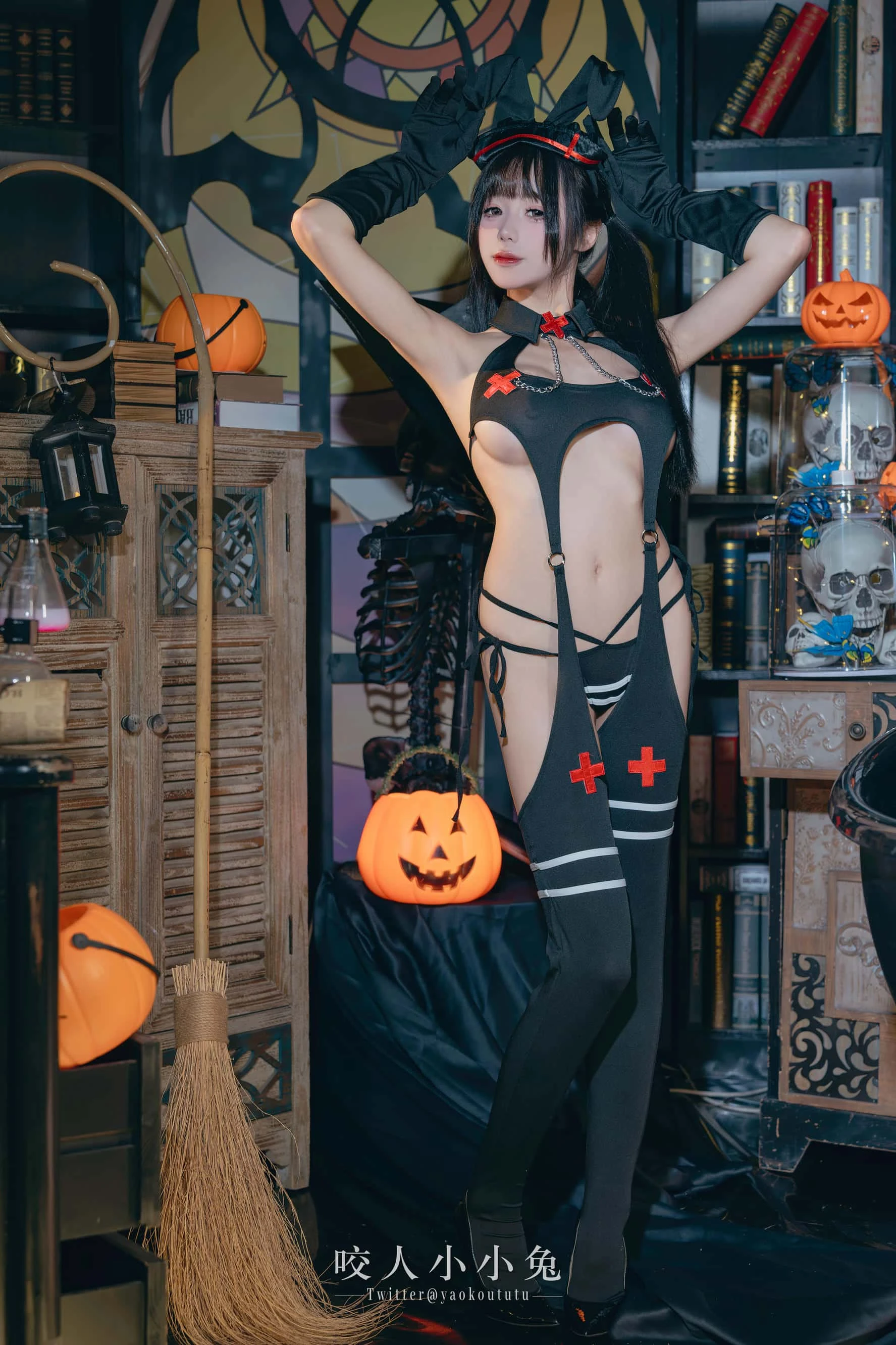 黏黏团子兔 咬人小小兔 - T3特典 万圣节看護士