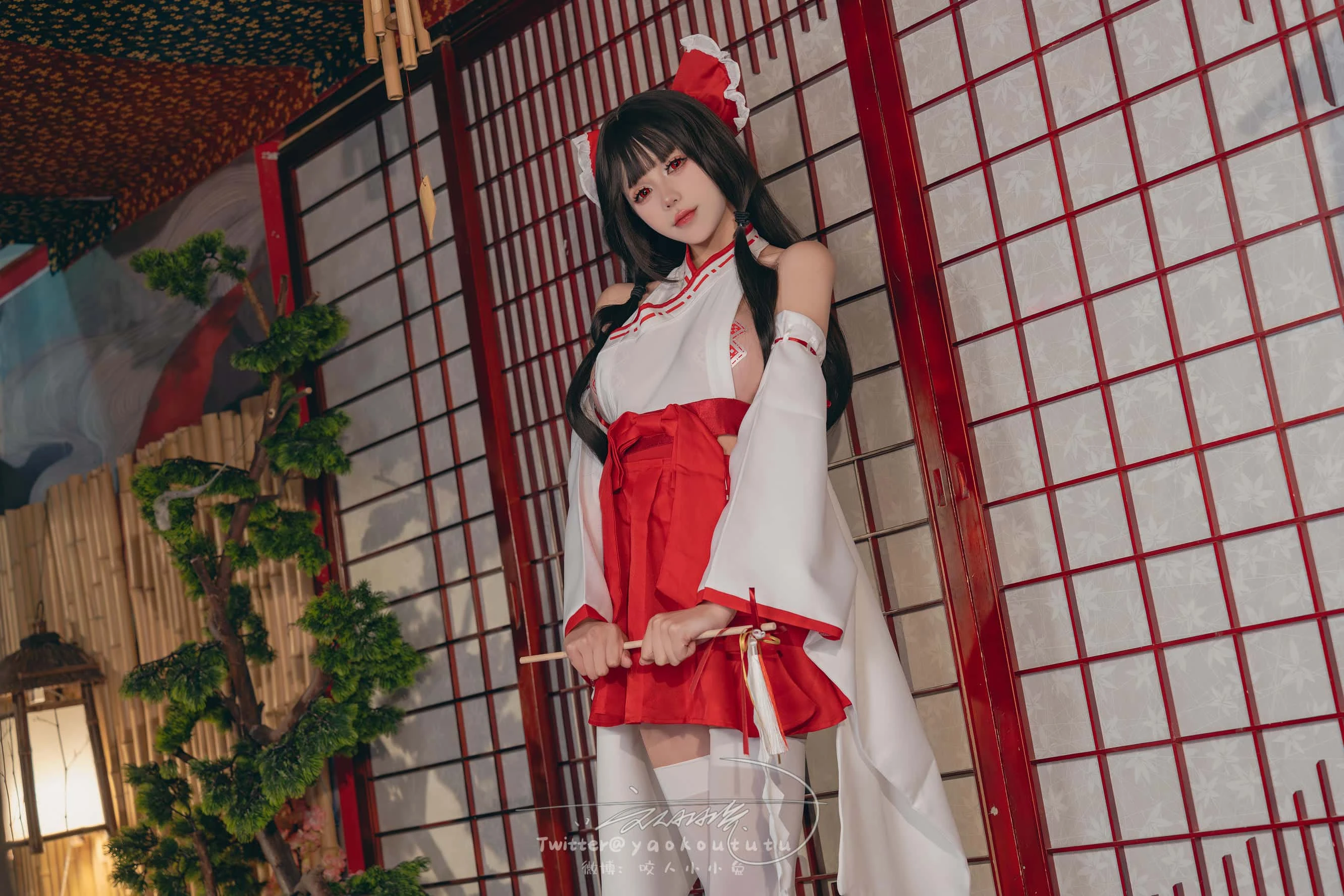 黏黏团子兔 咬人小小兔 - 狐之灵梦 Roly Poly