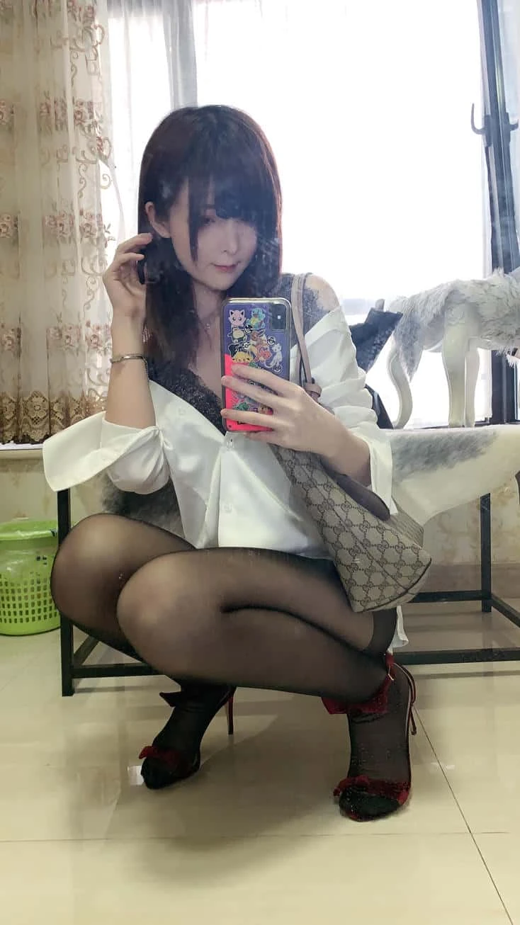 一小央泽 约会女友