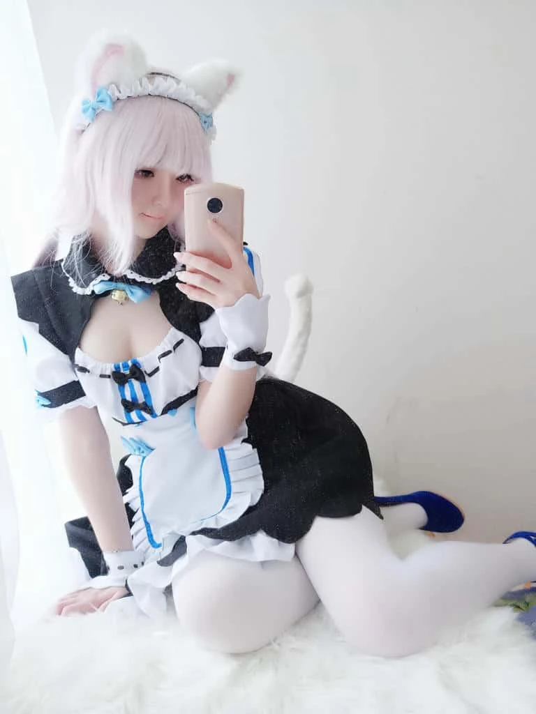 一小央泽 猫娘香子兰