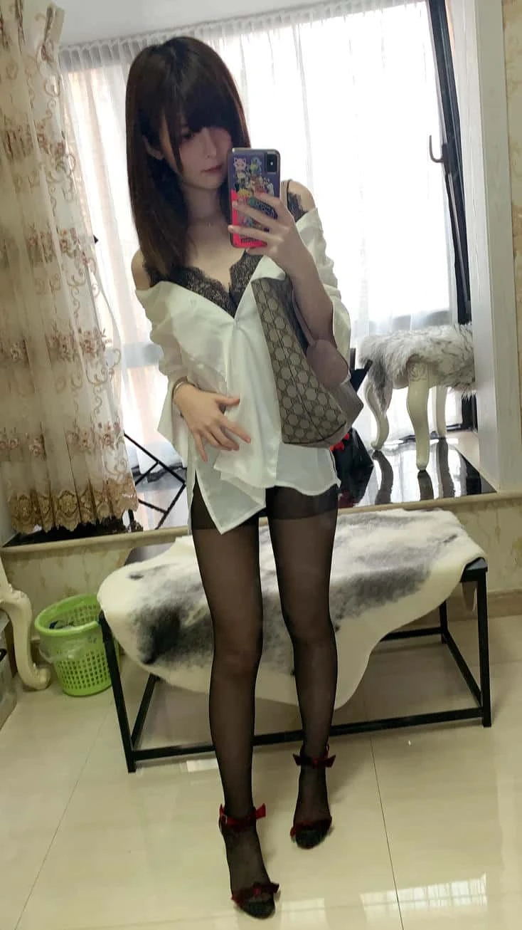 一小央泽 约会女友