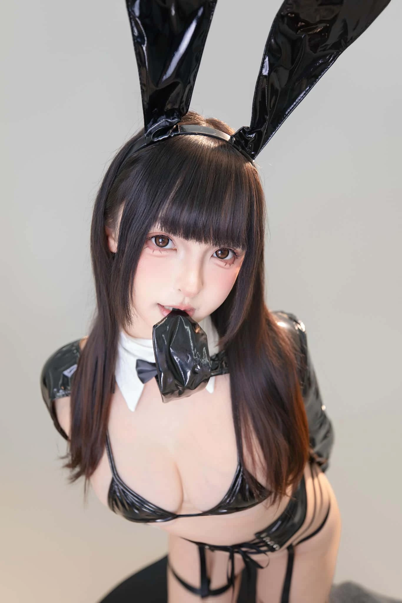 神楽坂真冬 黑胶兔娘