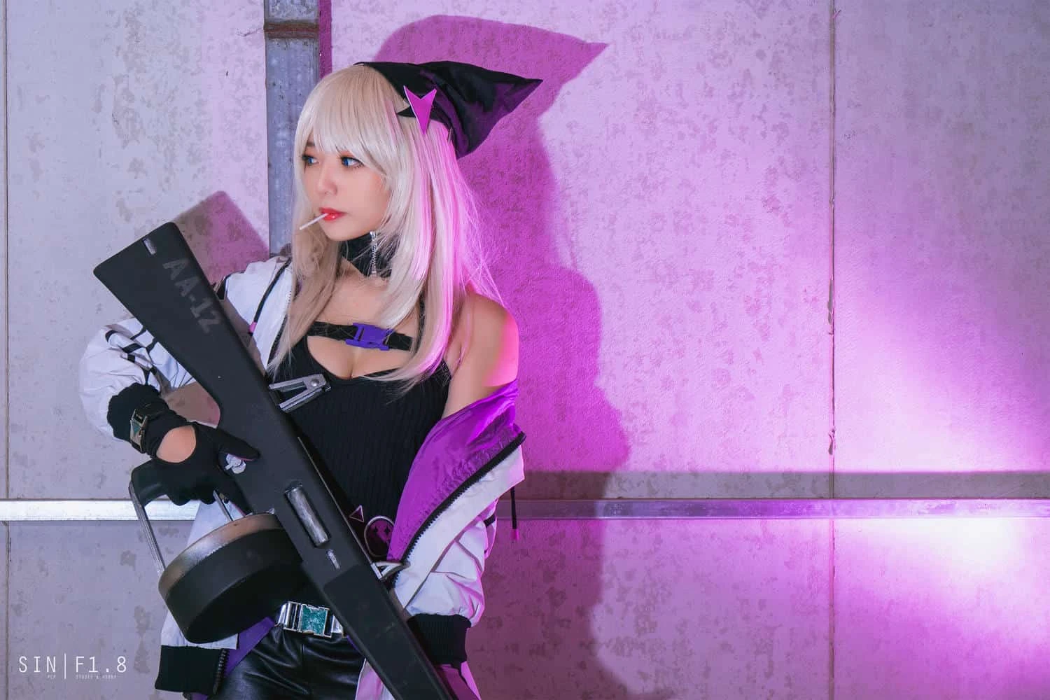 Messie Huang AA-12