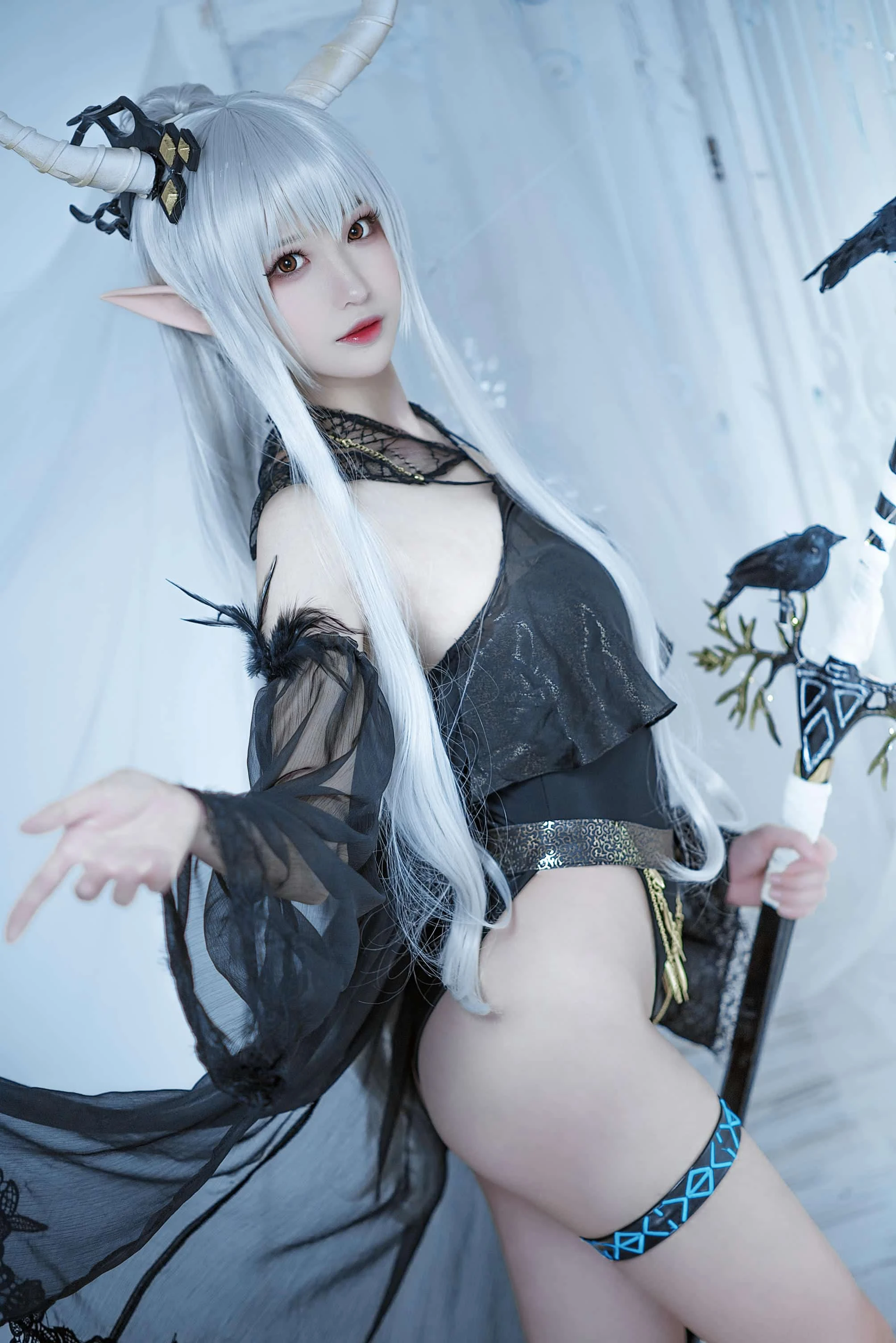 Messie Huang 闪灵泳装