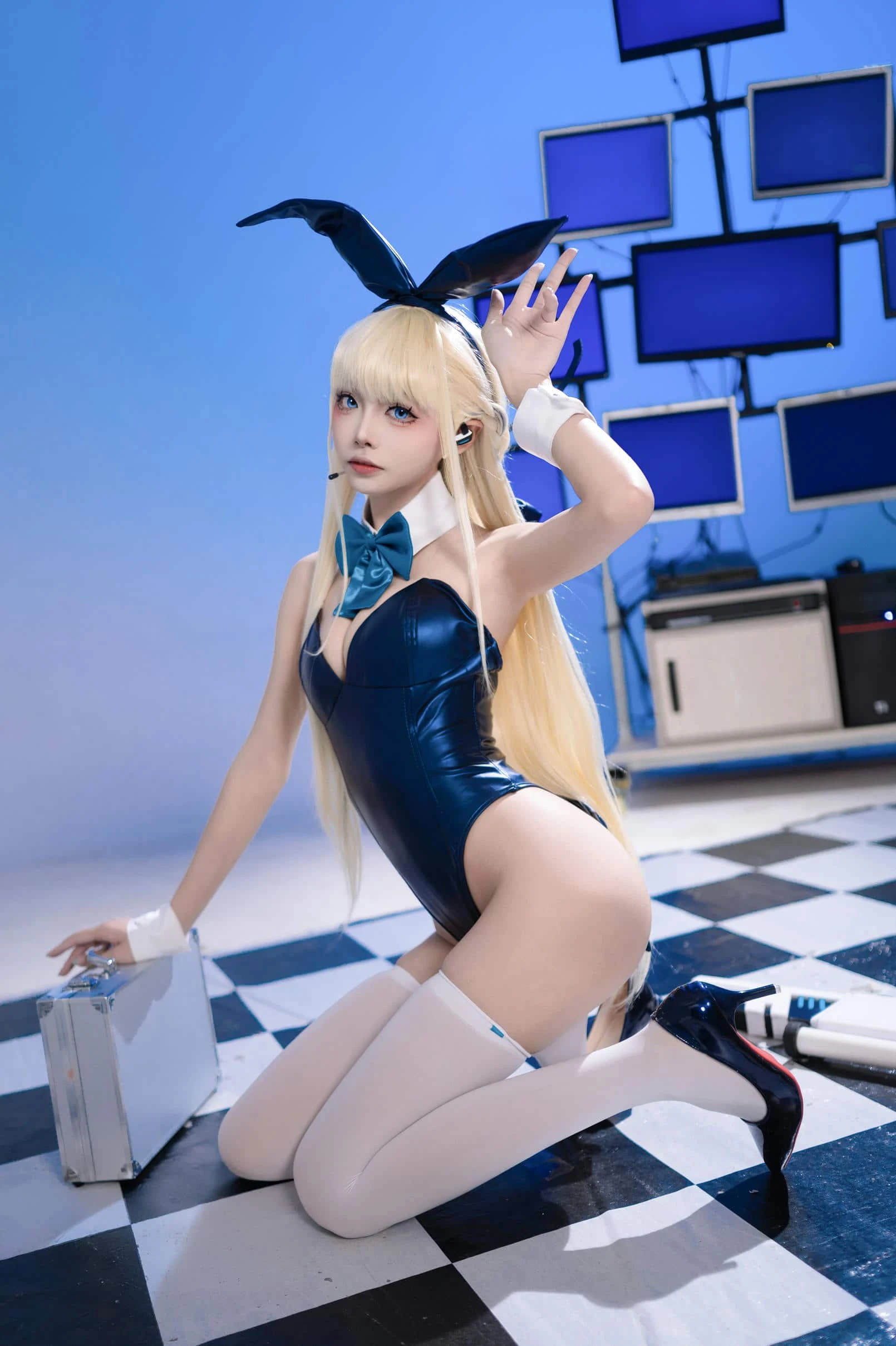艾西Aiwest 小时兔女郎