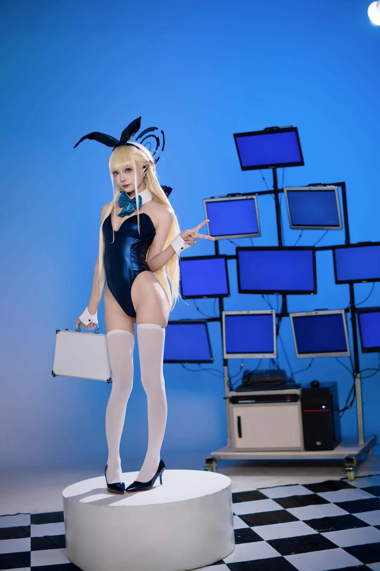 艾西Aiwest 小时兔女郎