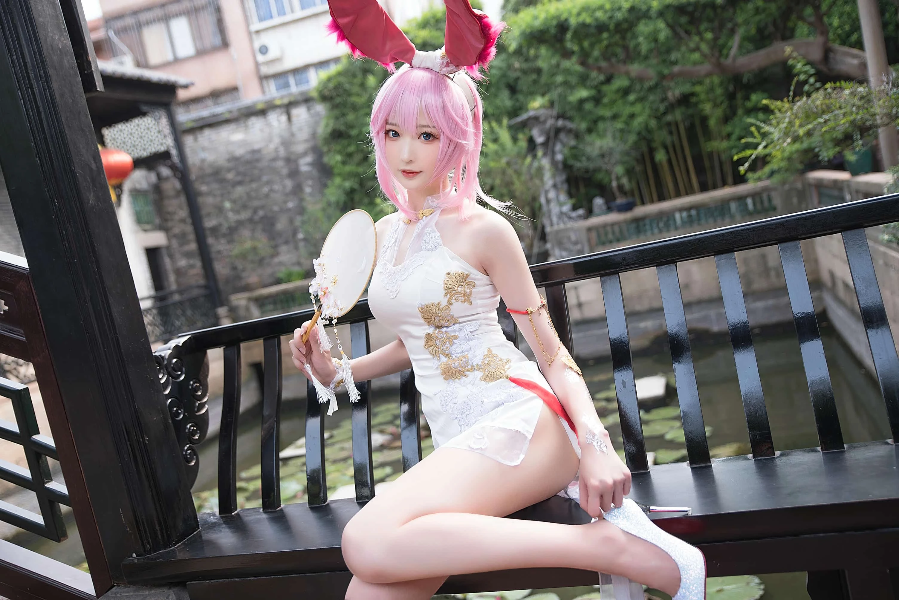 Messie Huang 八重樱旗袍