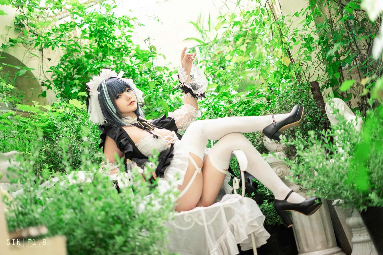 Messie Huang Cheshire Azur Lane