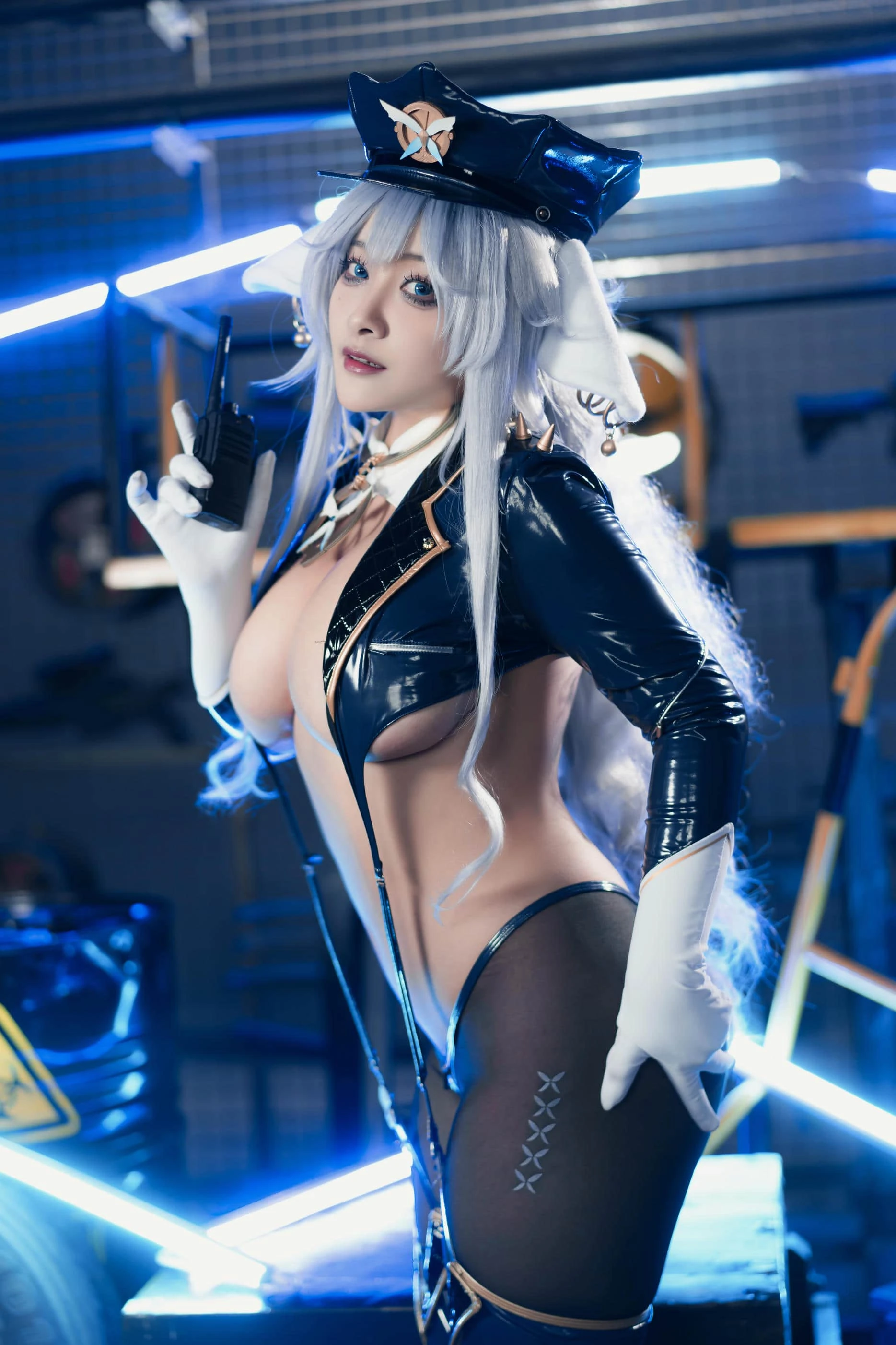洛璃 LoLiSAMA 信浓女警