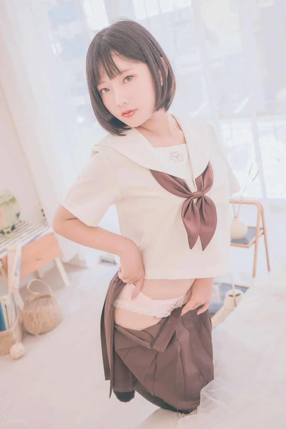 Messie Huang Birthday Seifuku