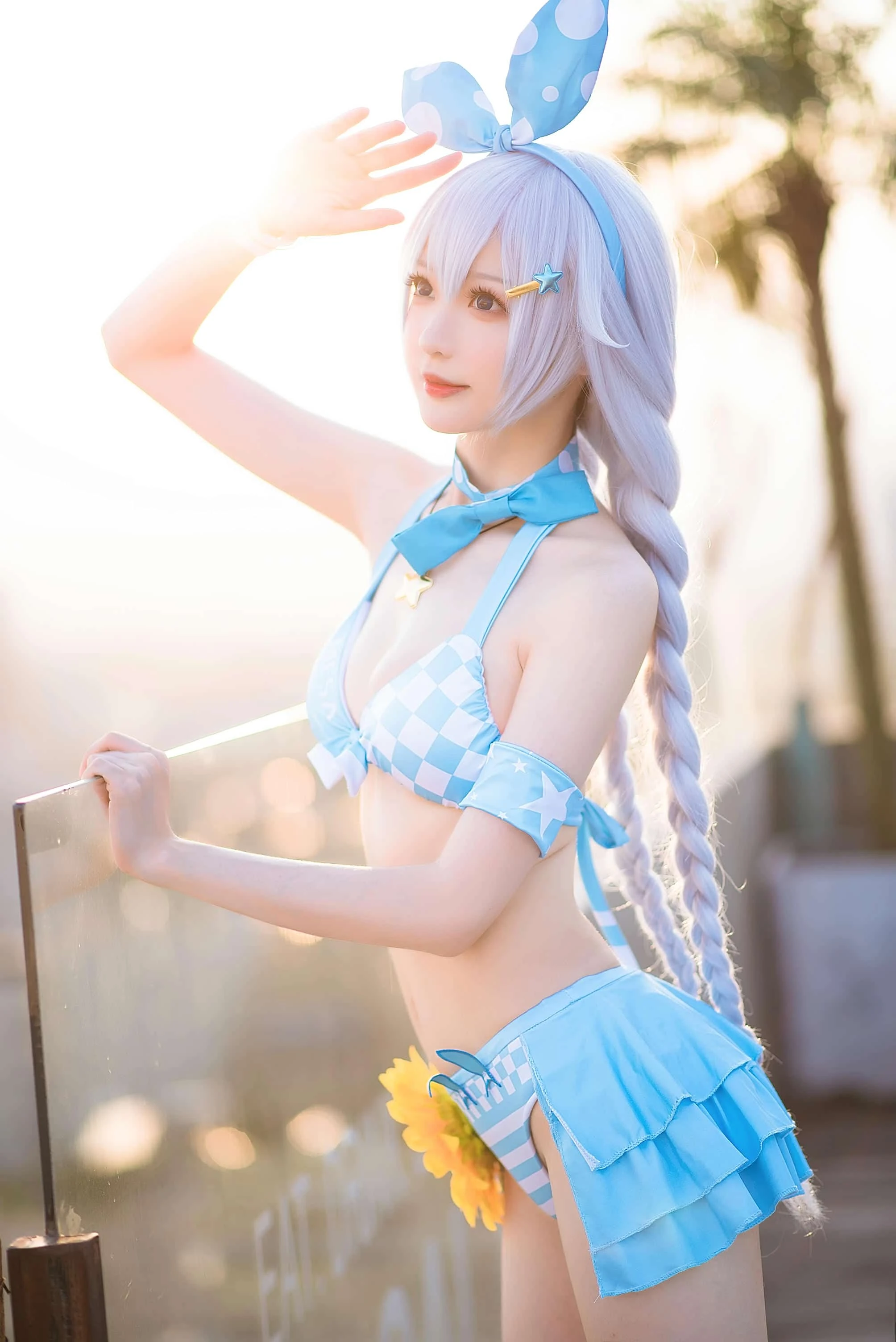 Messie Huang 琪亚娜泳装