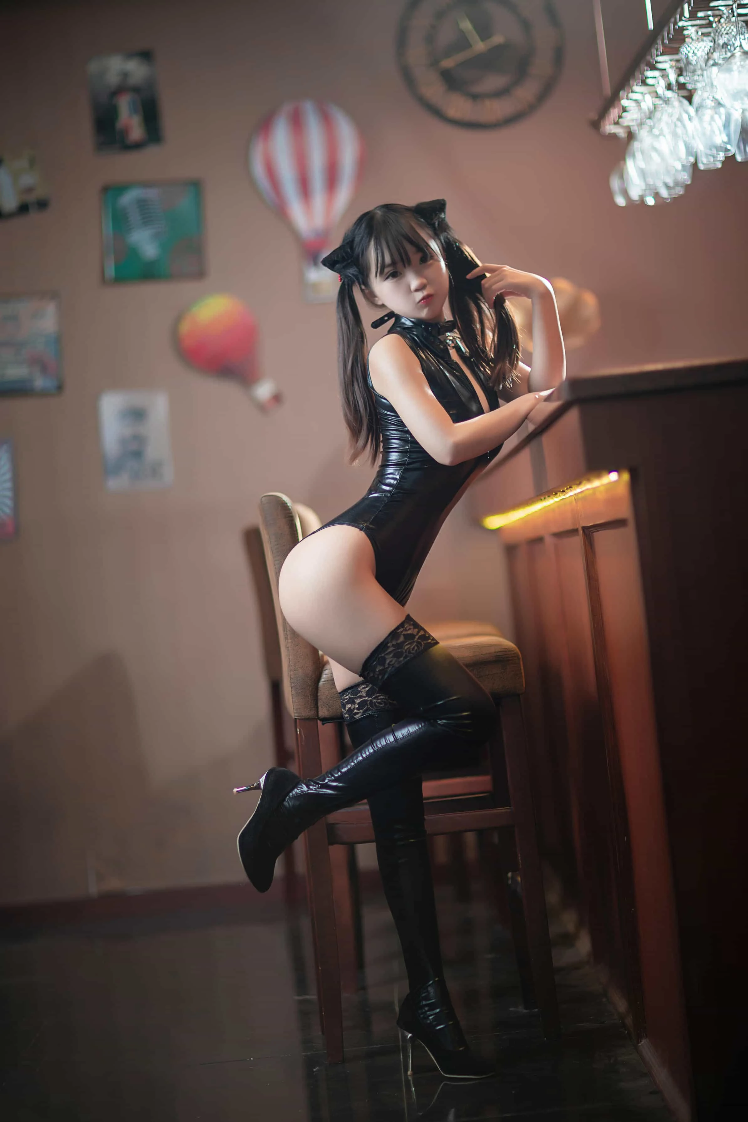 御子Yumiko 皮衣