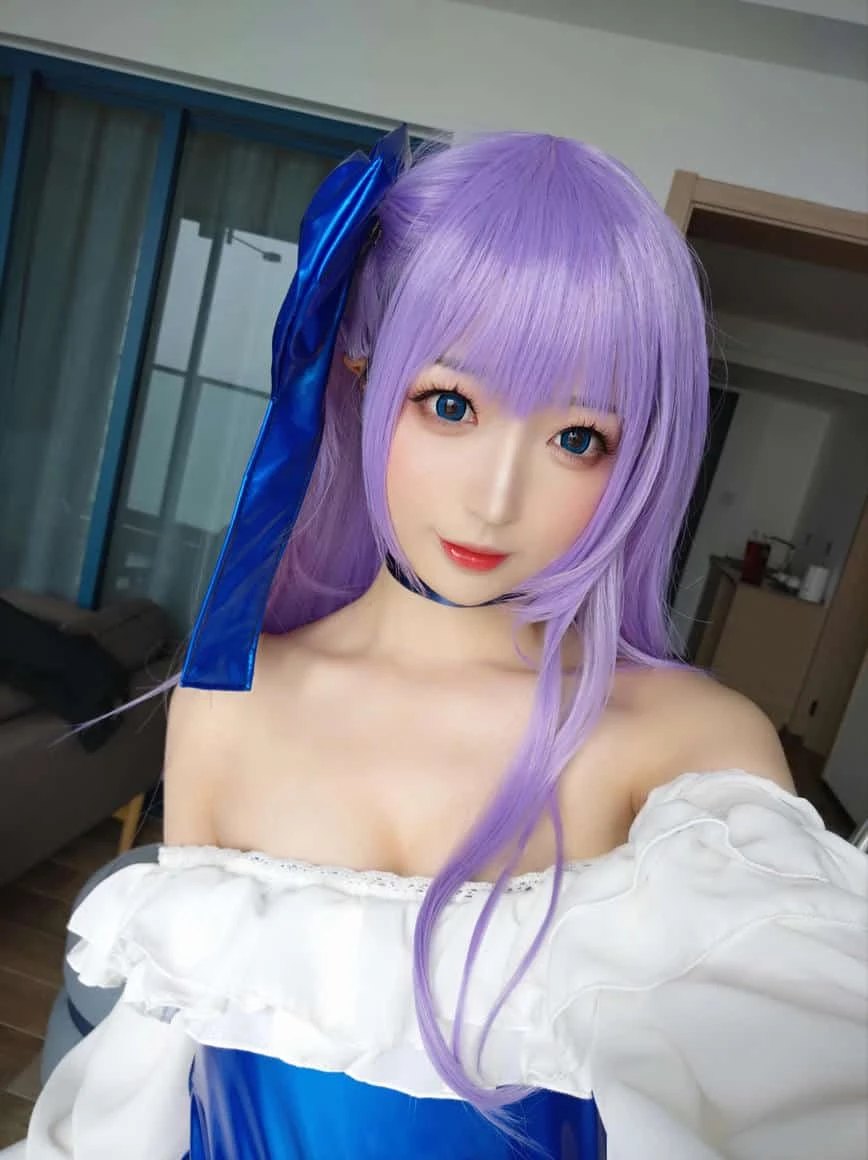 Messie Huang 莉莉丝