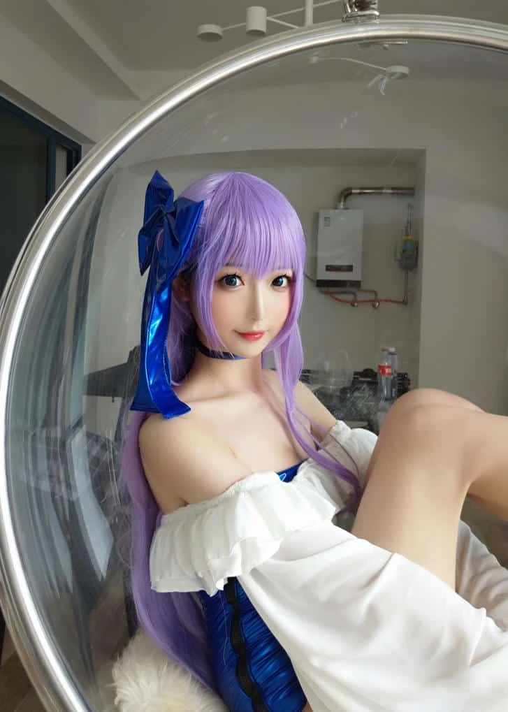 Messie Huang 莉莉丝