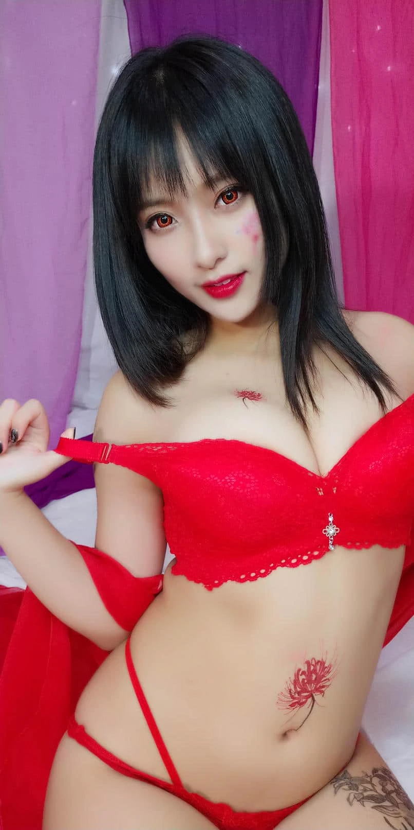洛璃 LoLiSAMA 红女妖