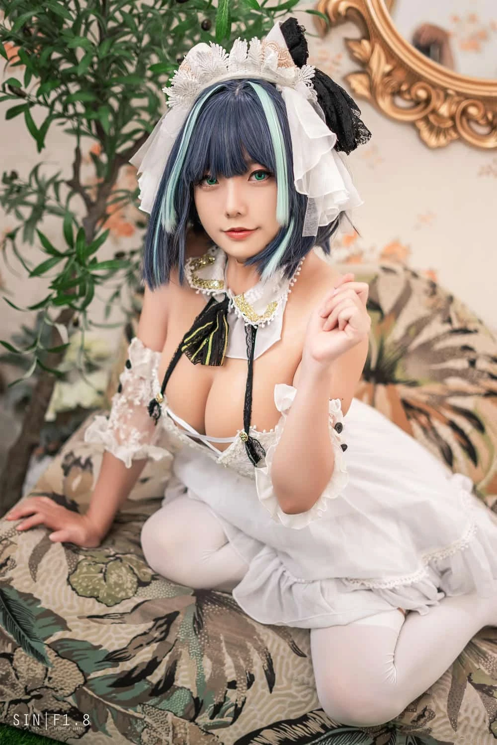Messie Huang Cheshire Azur Lane