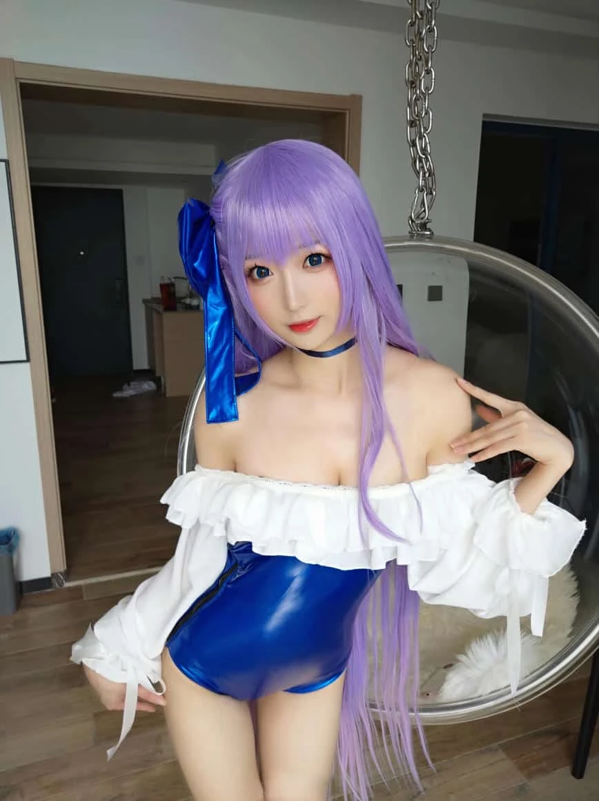 Messie Huang 莉莉丝