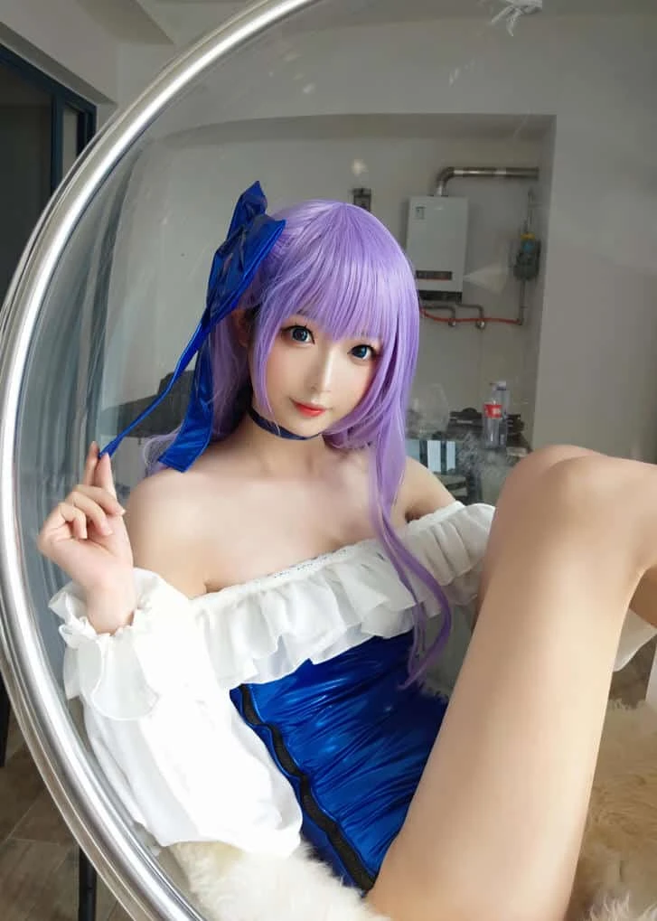 Messie Huang 莉莉丝