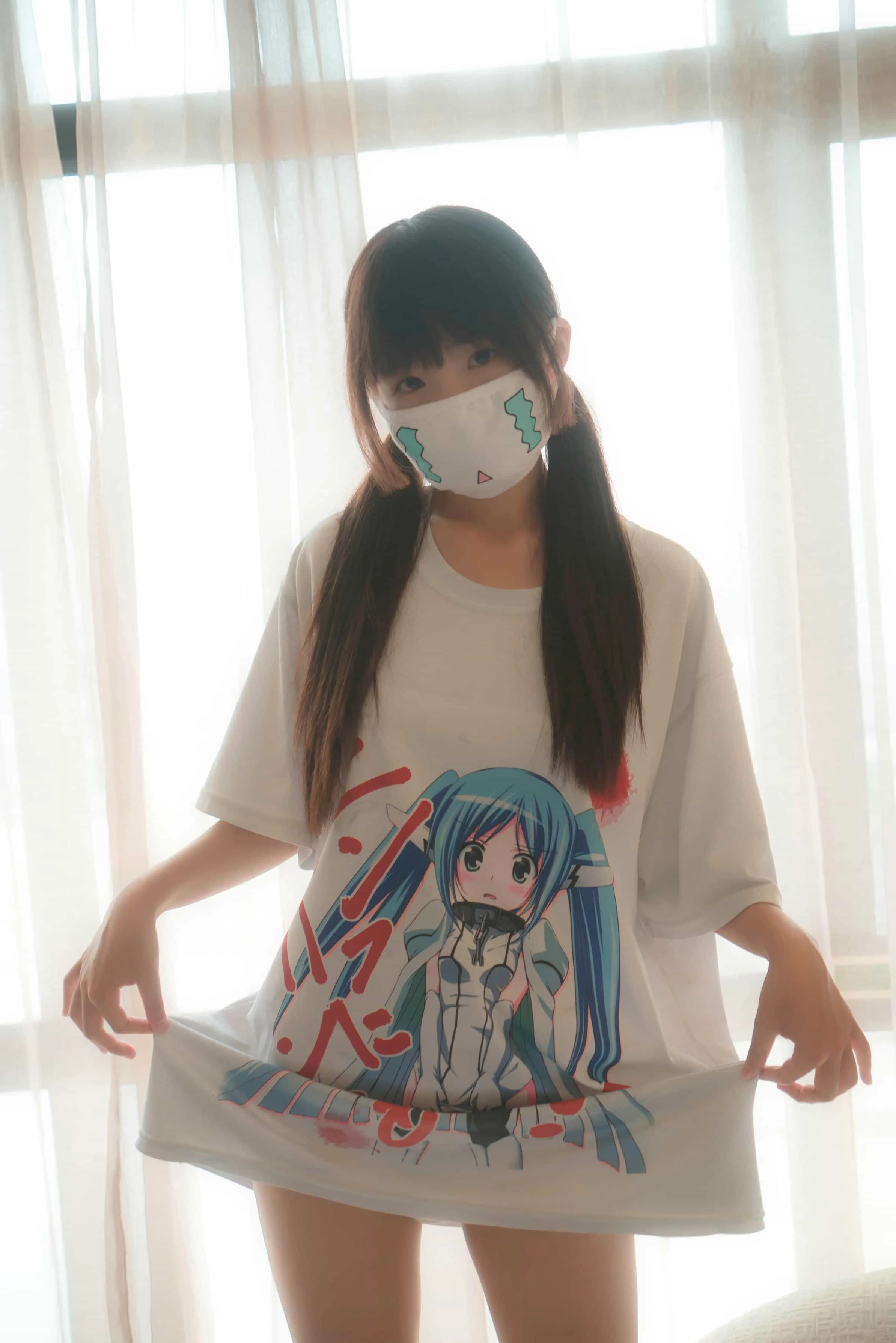 御子Yumiko 口罩