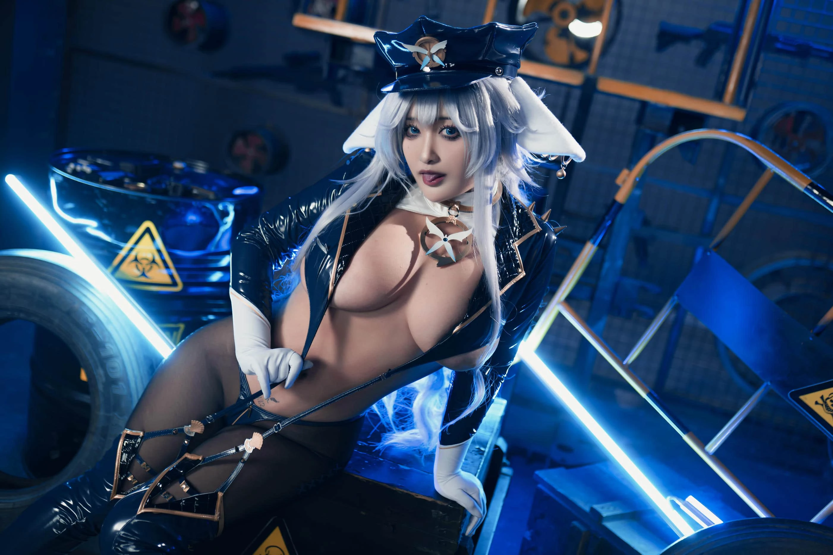 洛璃 LoLiSAMA 信浓女警