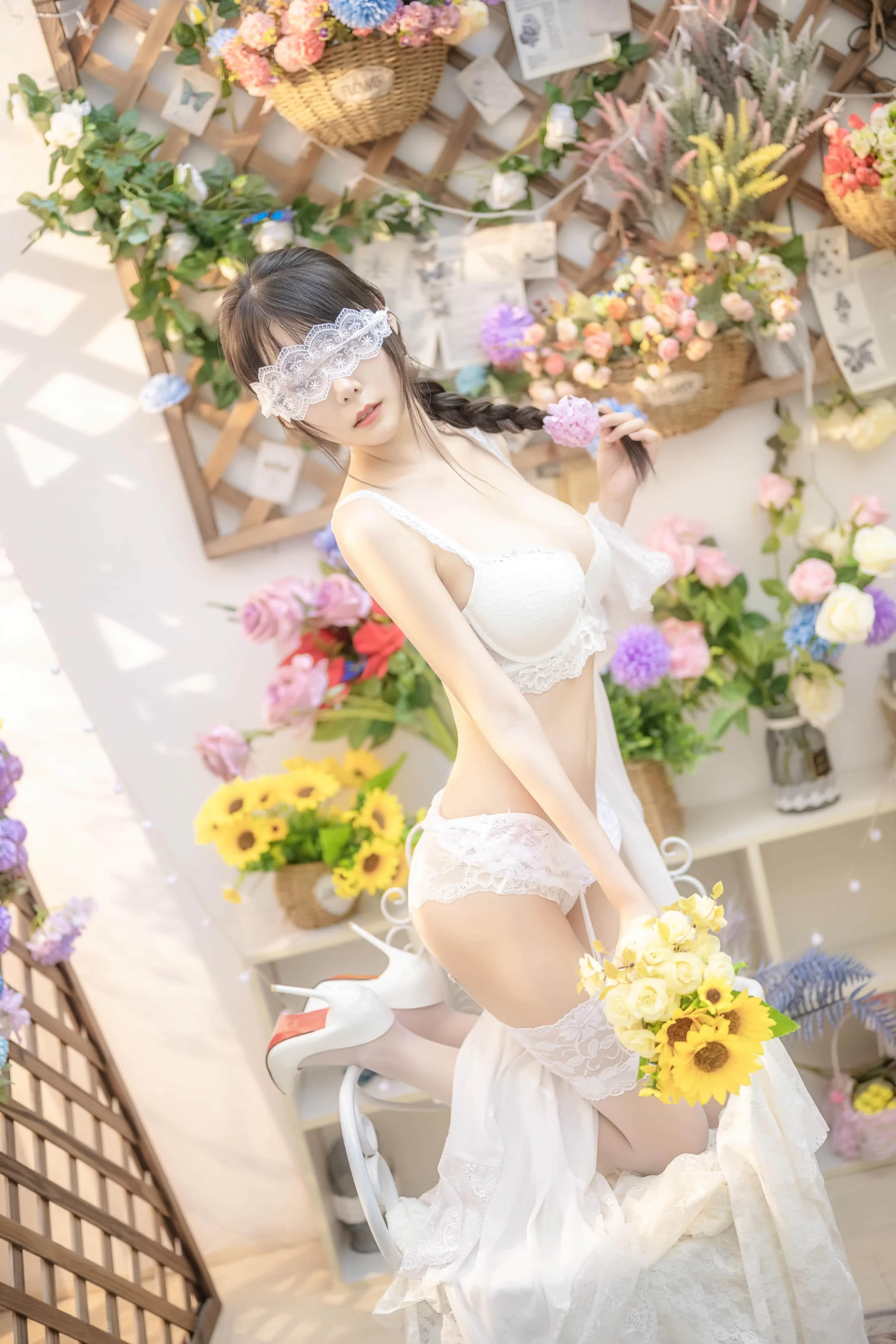 香草喵露露 白色花房