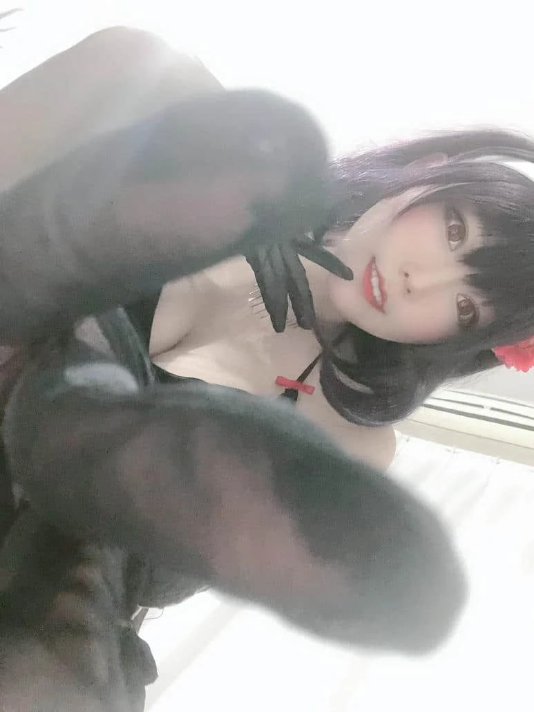 香草喵露露 诗羽学姐睡衣自拍