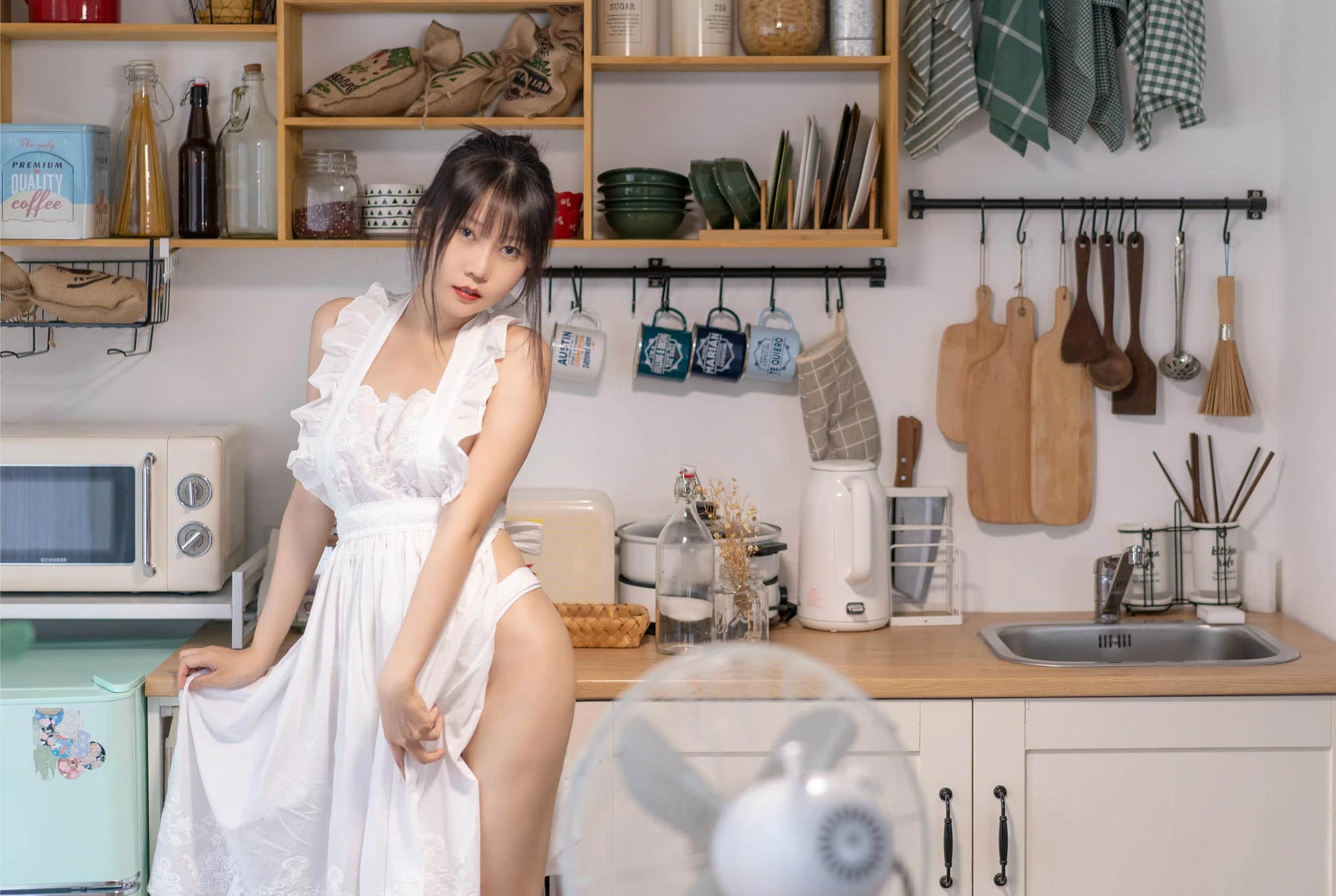 香草喵露露 厨娘