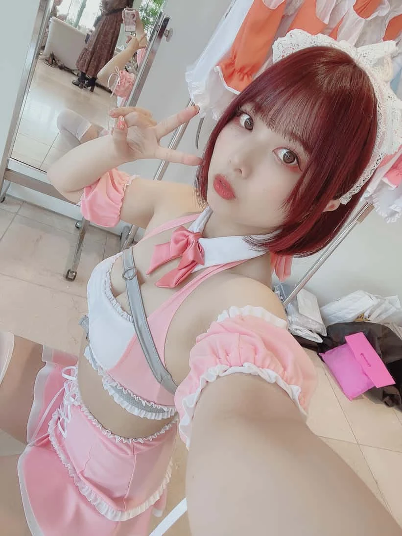 Sayako(さやこ) とみこ🍣(@1035_magica) 2022-10-30 ピンクのメイド水着