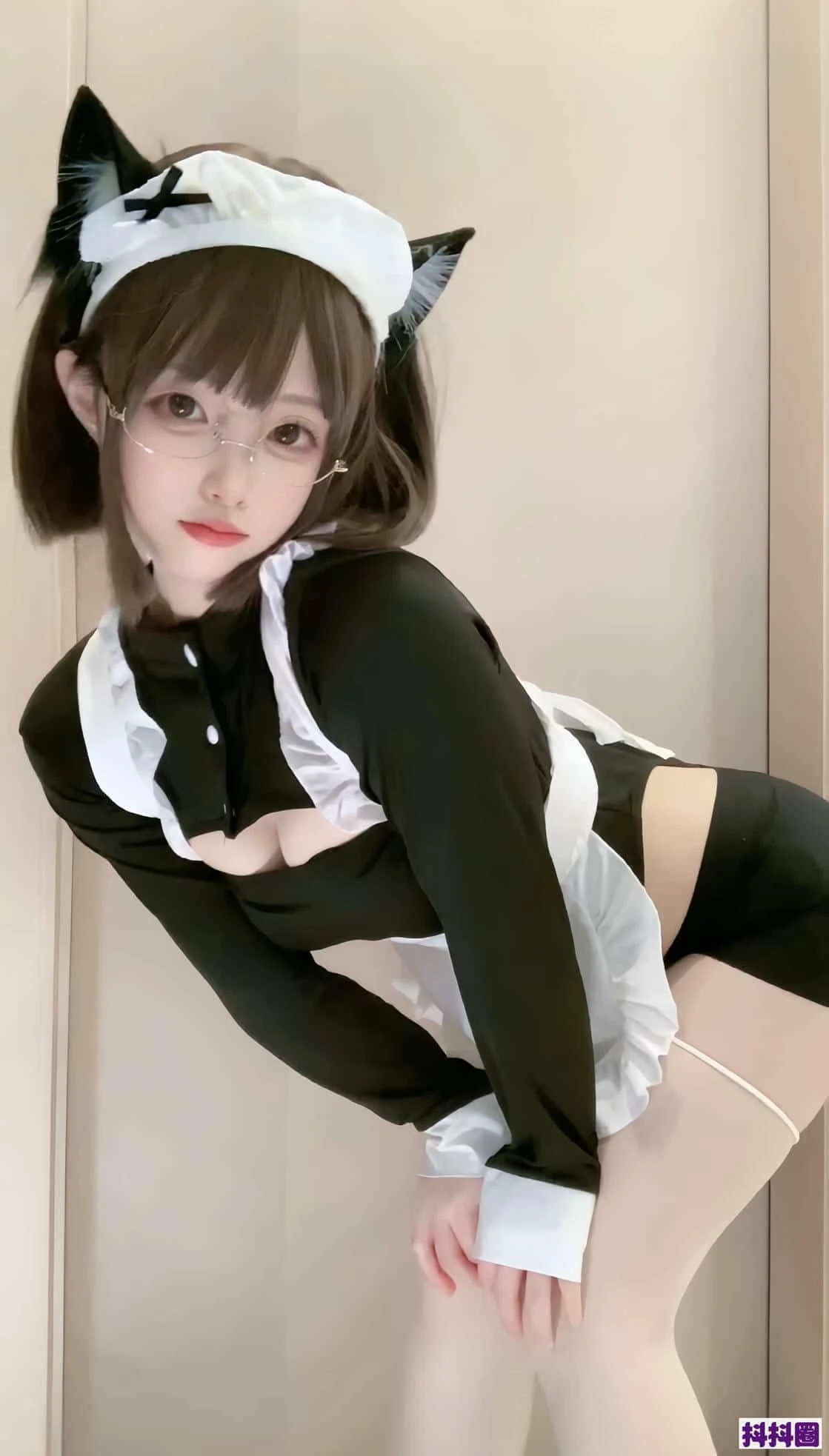 福利姬 喵帕斯 - 烧鸡萝莉