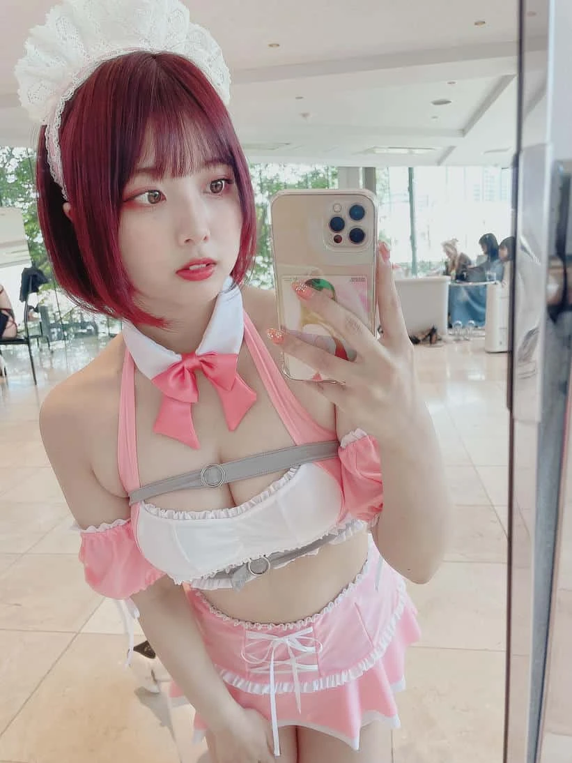 Sayako(さやこ) とみこ🍣(@1035_magica) 2022-10-30 ピンクのメイド水着
