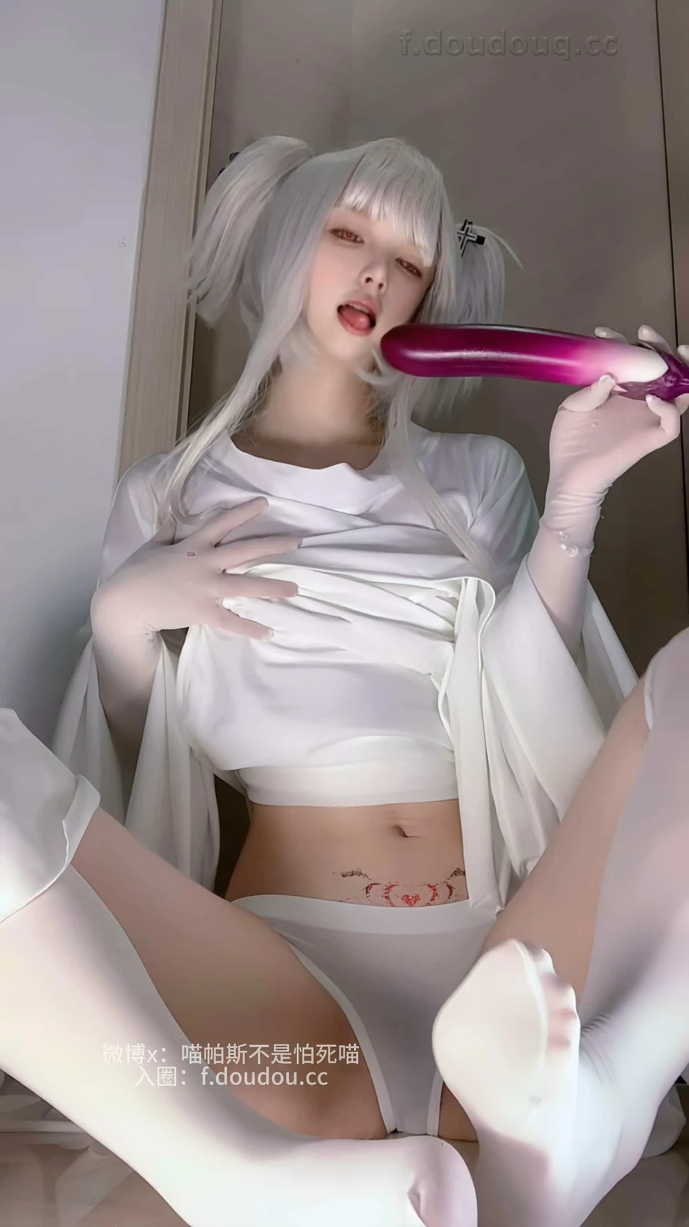 福利姬 喵帕斯 - 烧鸡萝莉