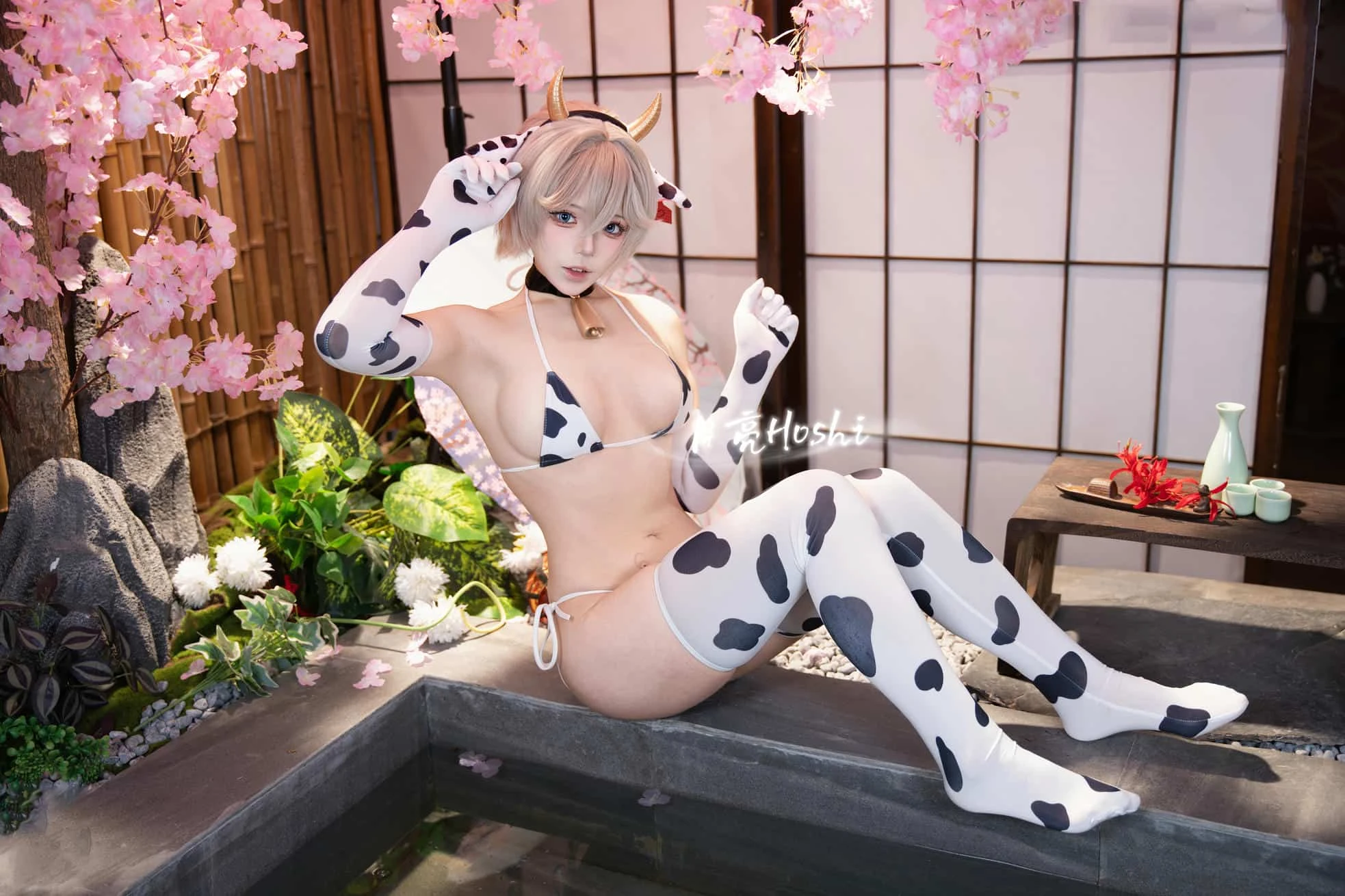 月亮hoshi 奶牛泳装