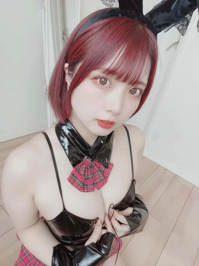 Sayako(さやこ) とみこ🍣(@1035_magica) 2022-10-27 バニーちゃん🐰🖤写真いっぱい撮ったよ