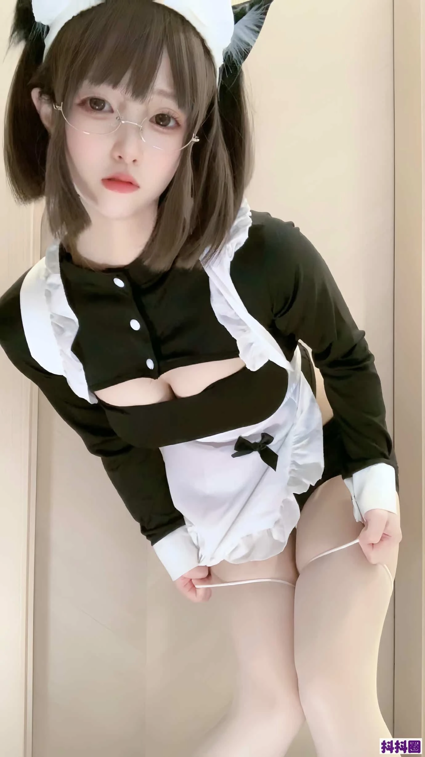 福利姬 喵帕斯 - 烧鸡萝莉