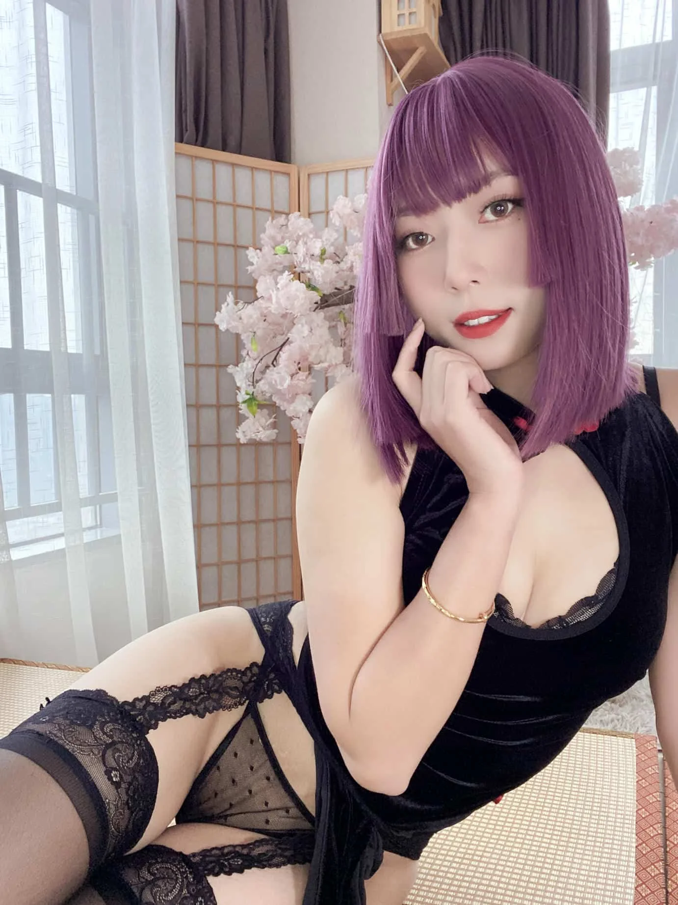 Money冷冷 - 蕾丝裙